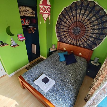 The Green Room Homestay Голуэй Экстерьер фото